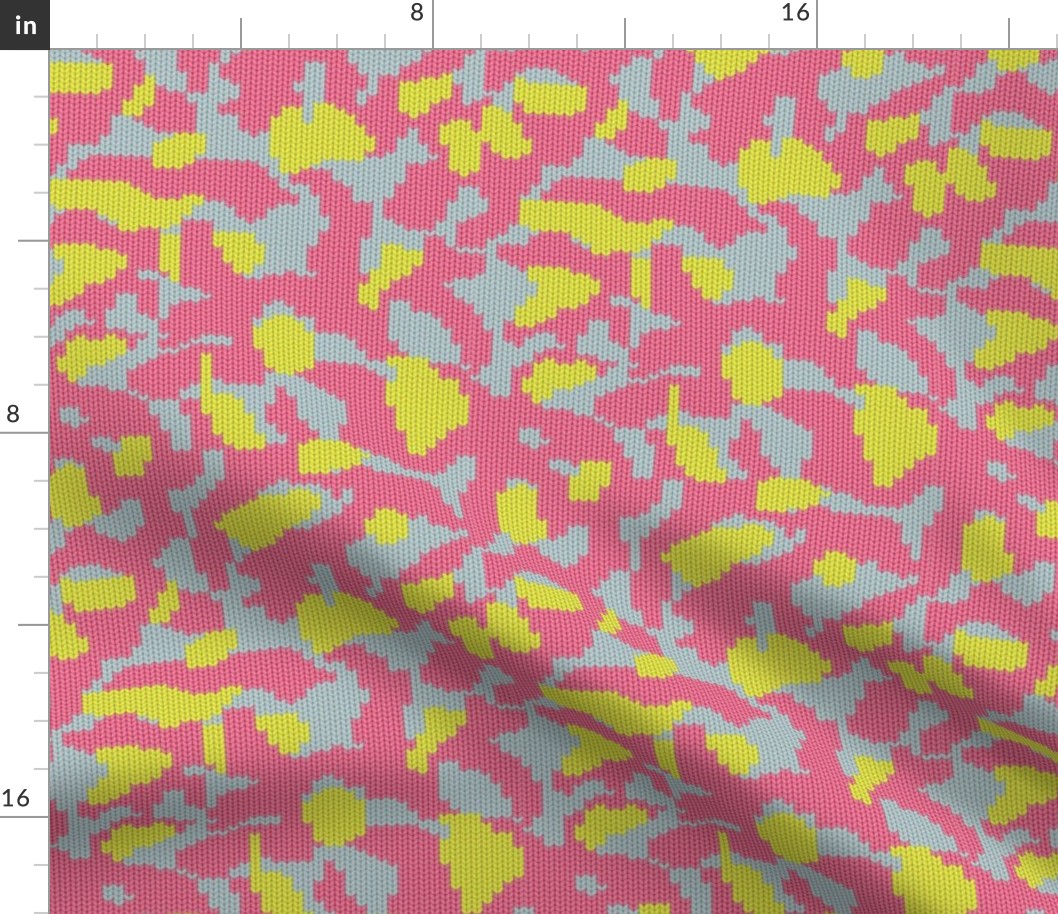 Small Knit Camouflage Pink & Yellow