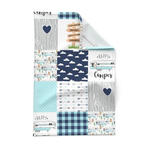 Happy Camper//Fifth Wheel//Aqua - Wholecloth Cheater Quilt