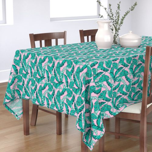 HOME_GOOD_RECTANGULAR_TABLE_CLOTH