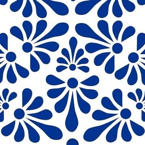 Talavera Fan Motif XXL - Blue on White