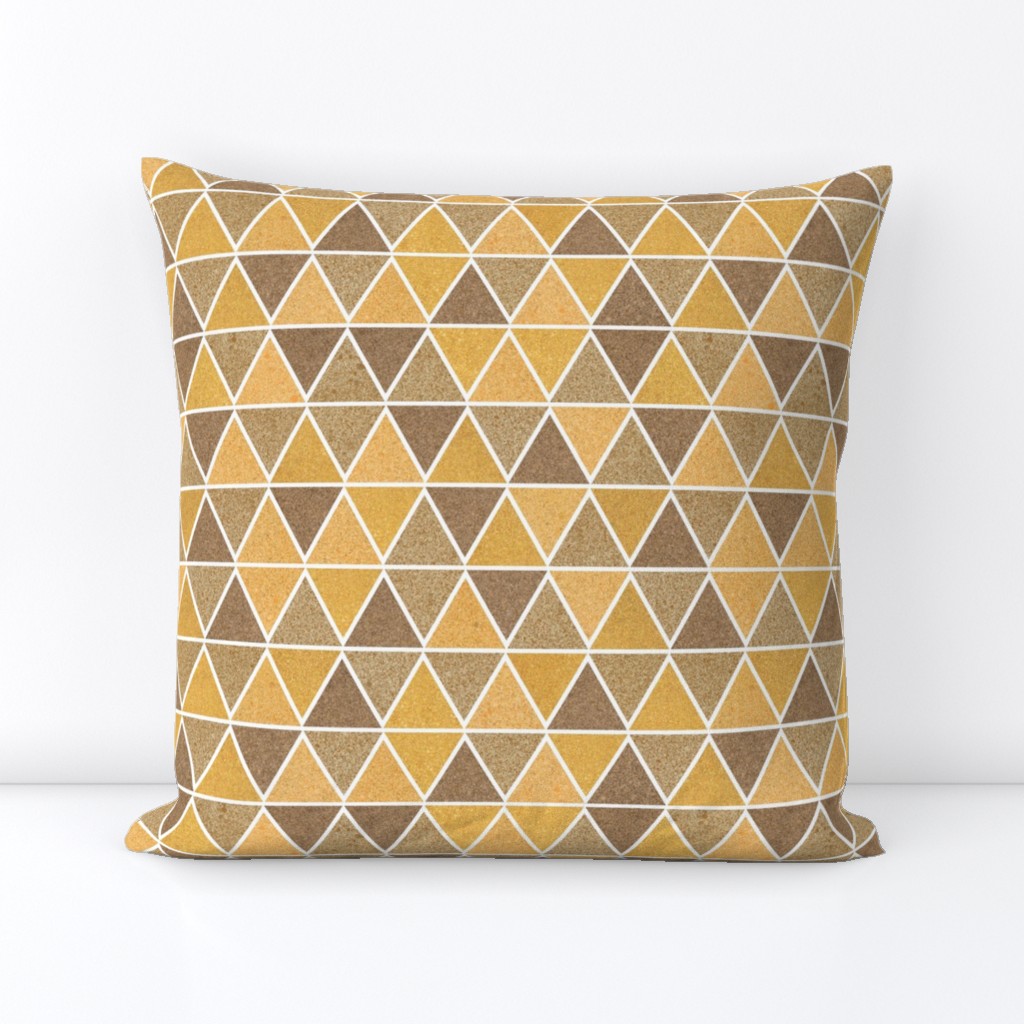 textured triangles - brown