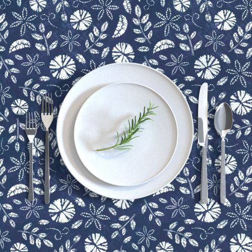 HOME_GOOD_RECTANGULAR_TABLE_CLOTH