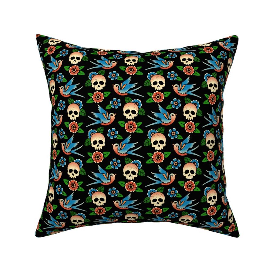 HOME_GOOD_SQUARE_THROW_PILLOW