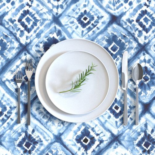 HOME_GOOD_RECTANGULAR_TABLE_CLOTH