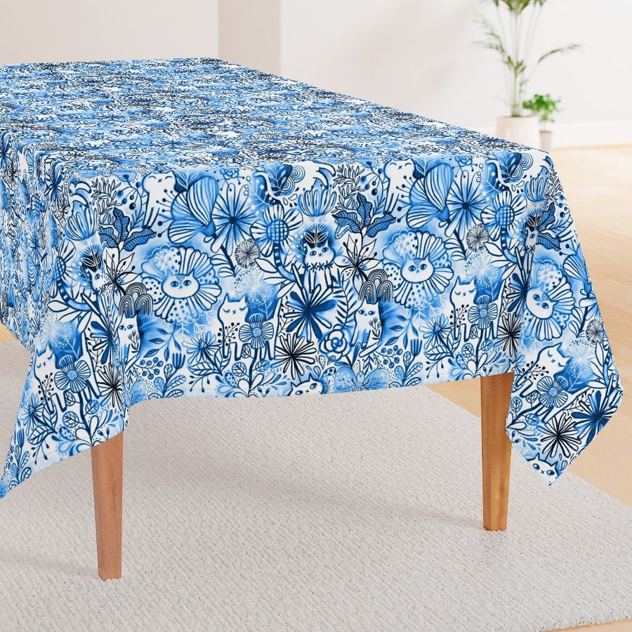 HOME_GOOD_RECTANGULAR_TABLE_CLOTH