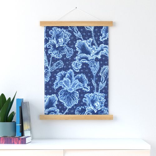 Iris Shibori 24"