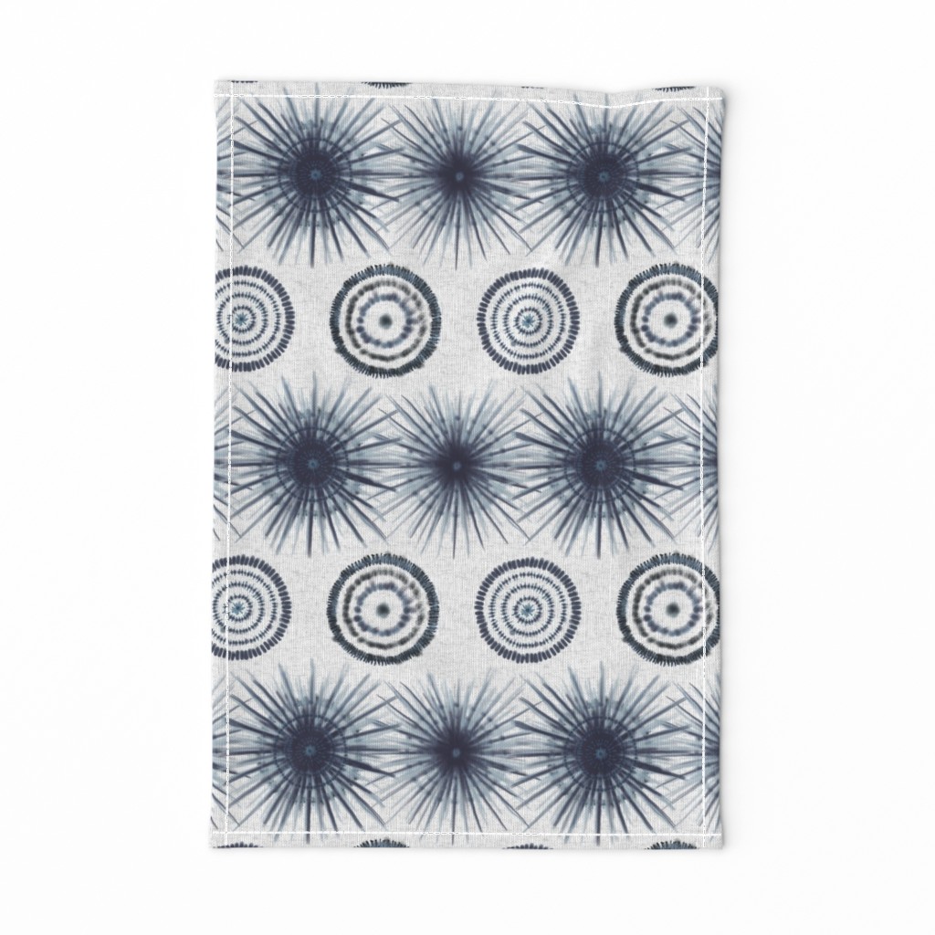 Sea Urchin Shibori by Su_G_©SuSchaefer