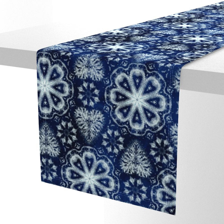 HOME_GOOD_TABLE_RUNNER