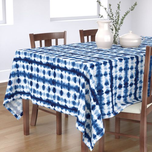 HOME_GOOD_RECTANGULAR_TABLE_CLOTH