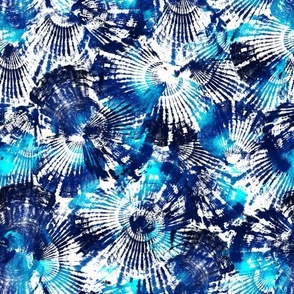 Small - Spider Seashell Shibori