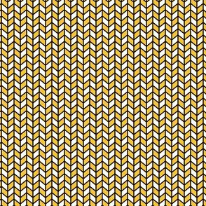 Geometric Pattern: Chevron: White/Yellow