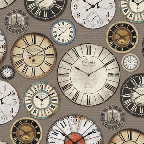 Vintage Clocks taupe