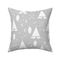 Adventure Teepee Arrow Feather - Gray and White