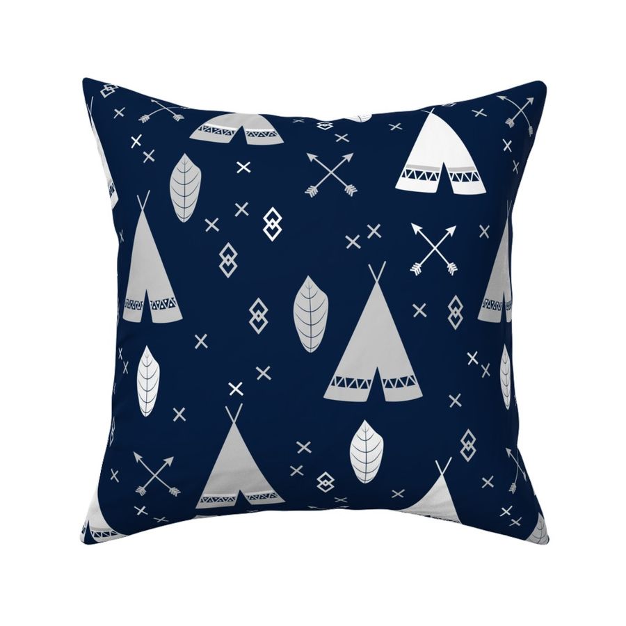 HOME_GOOD_SQUARE_THROW_PILLOW