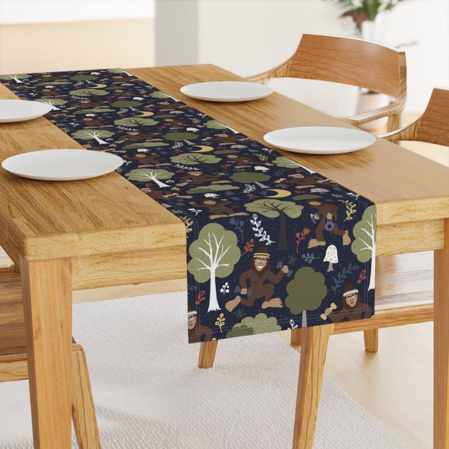 HOME_GOOD_TABLE_RUNNER