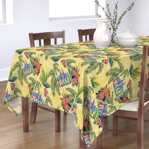 HOME_GOOD_RECTANGULAR_TABLE_CLOTH