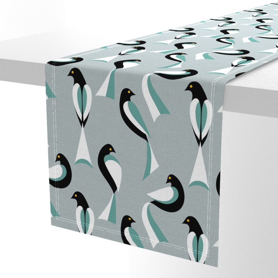 HOME_GOOD_TABLE_RUNNER