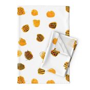 MINIMAL ABSTRACT DOTS YELLOW