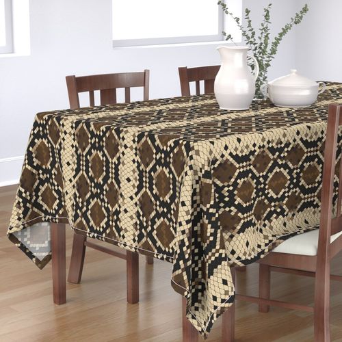 HOME_GOOD_RECTANGULAR_TABLE_CLOTH