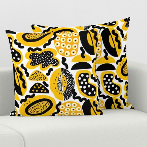 HOME_GOOD_SQUARE_THROW_PILLOW