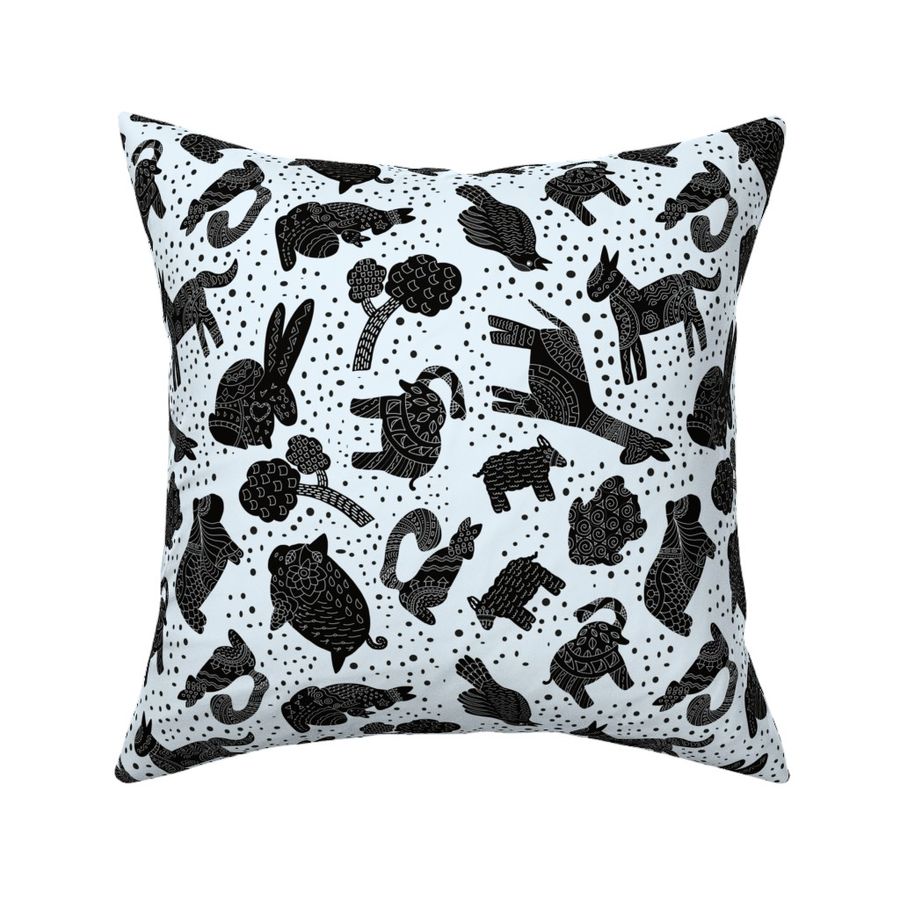 HOME_GOOD_SQUARE_THROW_PILLOW