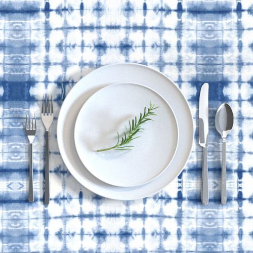 HOME_GOOD_RECTANGULAR_TABLE_CLOTH