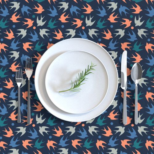 HOME_GOOD_RECTANGULAR_TABLE_CLOTH