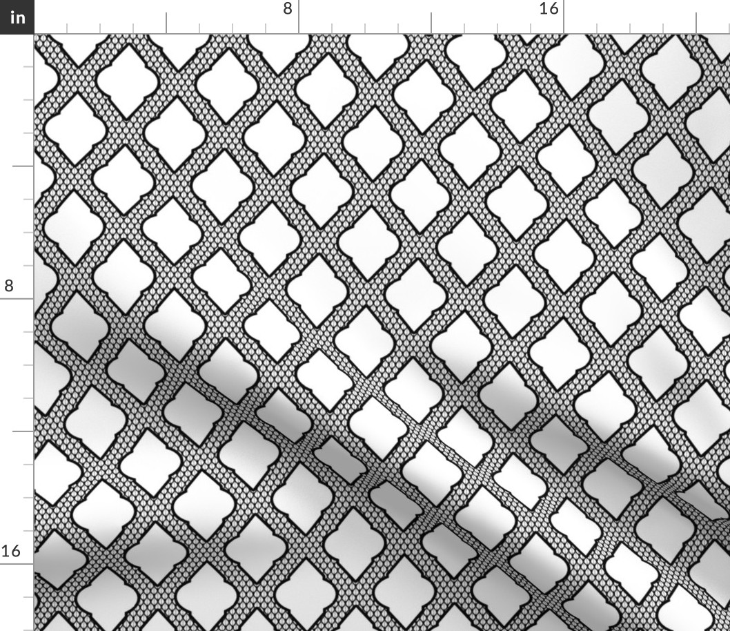 Moroccan lattice in Black and White