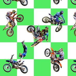 Dirtbike Stunts Green