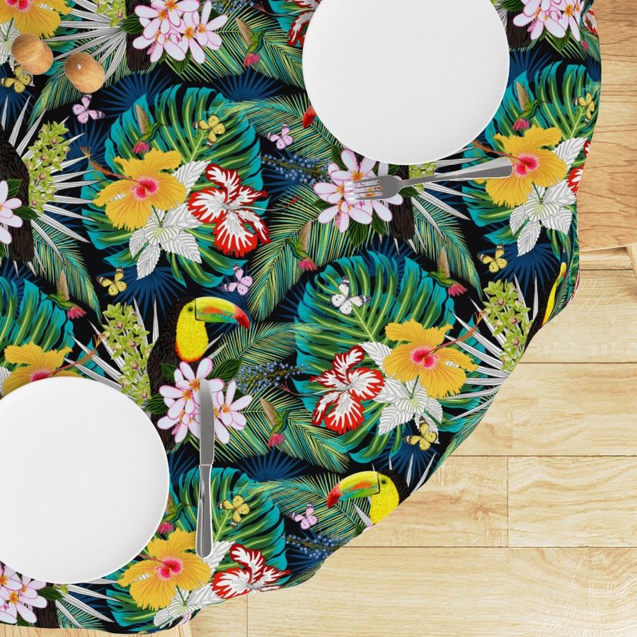 HOME_GOOD_ROUND_TABLE_CLOTH