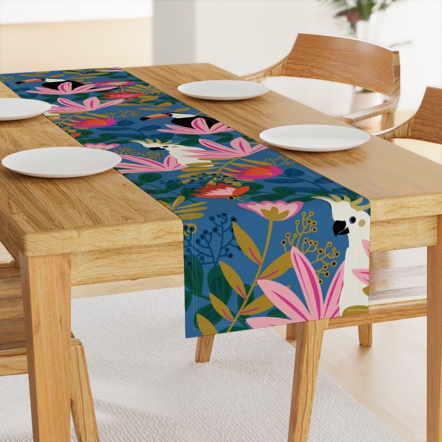 HOME_GOOD_TABLE_RUNNER