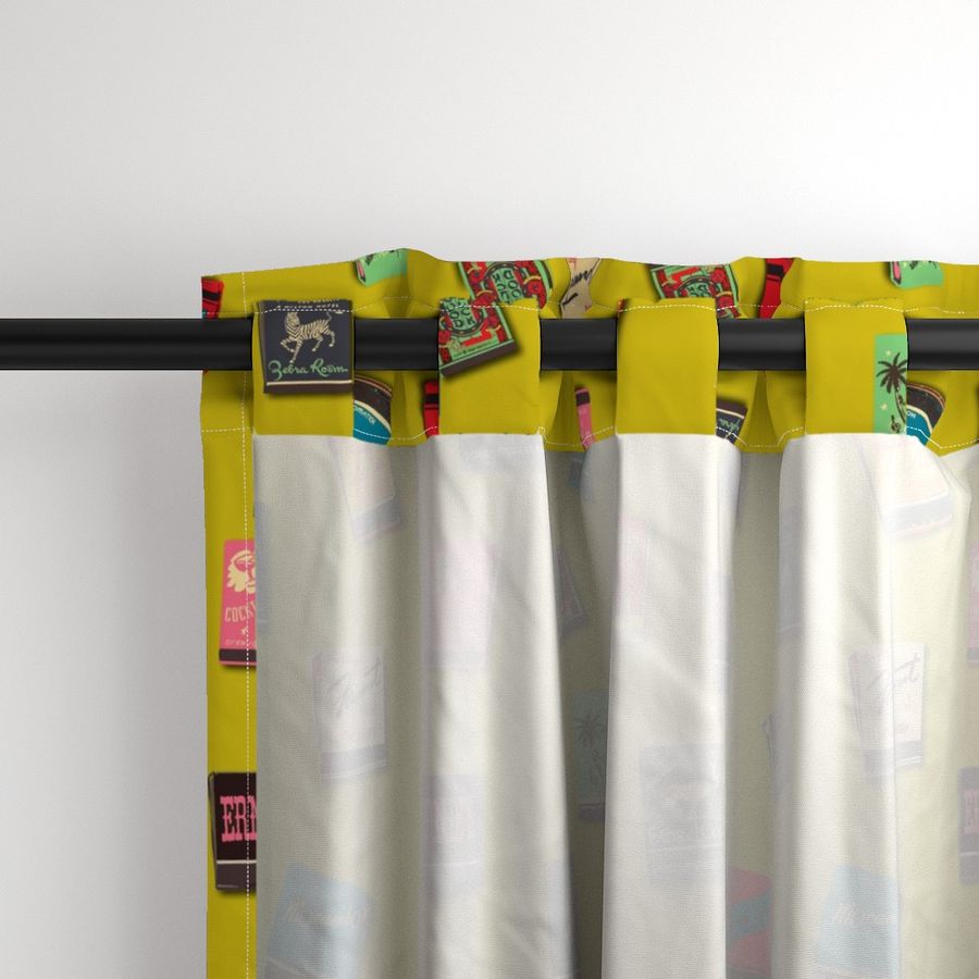 HOME_GOOD_CURTAIN_PANEL