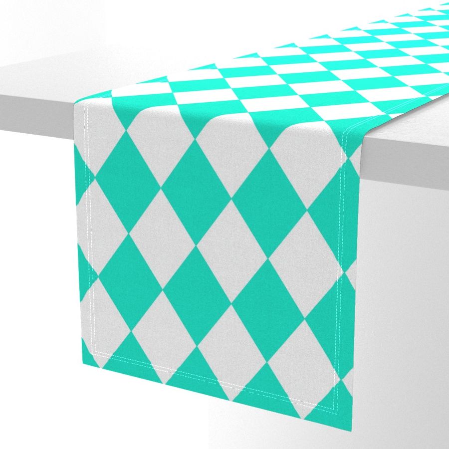 HOME_GOOD_TABLE_RUNNER