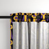 Simple Rosettes in purple and gold on black