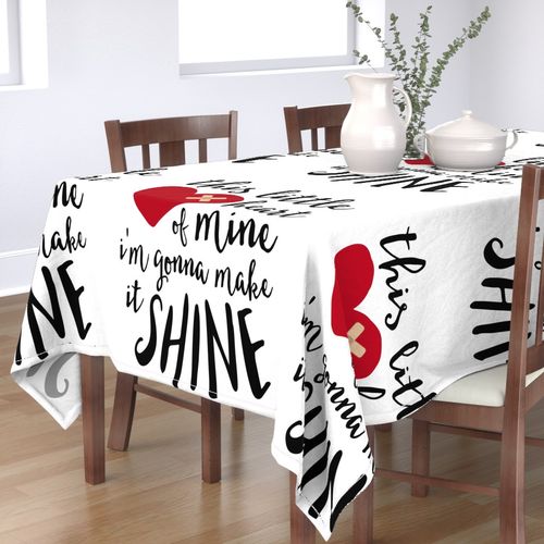 HOME_GOOD_RECTANGULAR_TABLE_CLOTH