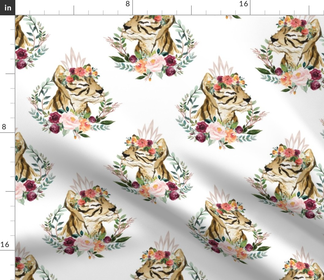 paprika floral tiger with crown 6"
