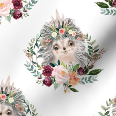 paprika floral hedgehog with crown 6"