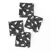 Paisley-Rat-Mosaic-5inch-black-grey-white