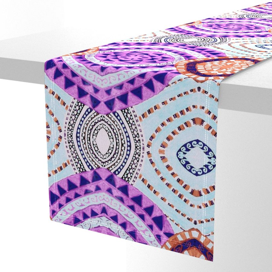 HOME_GOOD_TABLE_RUNNER