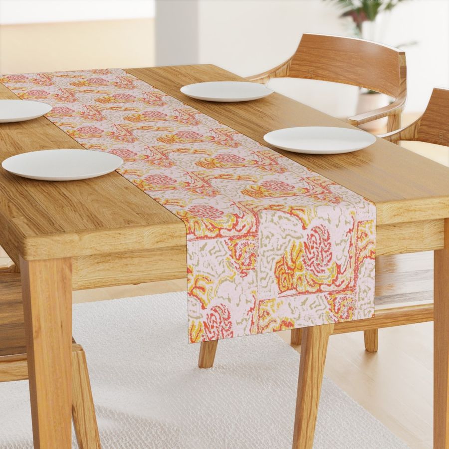 HOME_GOOD_TABLE_RUNNER