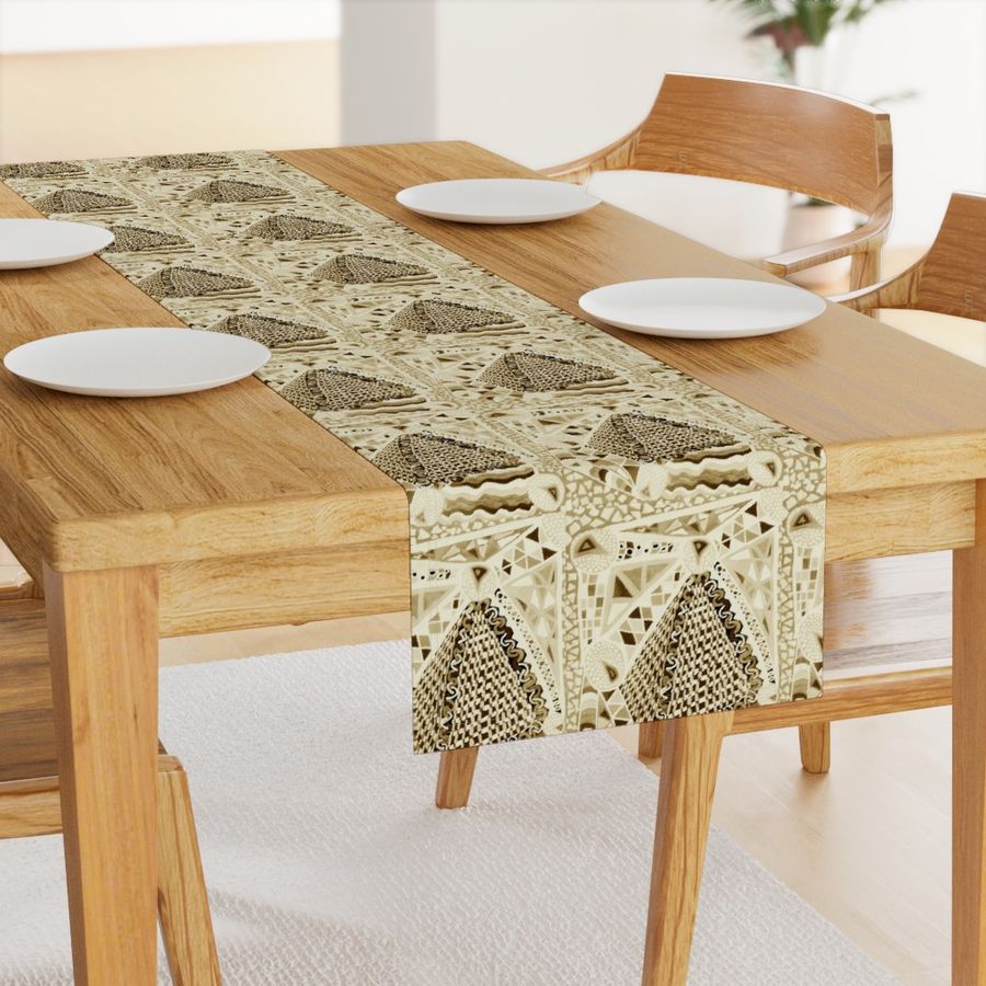 HOME_GOOD_TABLE_RUNNER