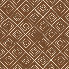 Diamond Block Quilt (cream on chocolate) 