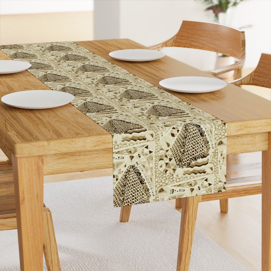 HOME_GOOD_TABLE_RUNNER