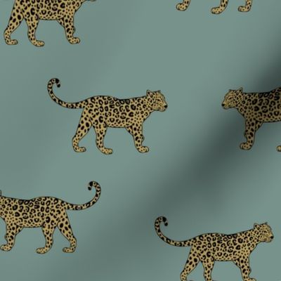 Leopard Dusty Mint