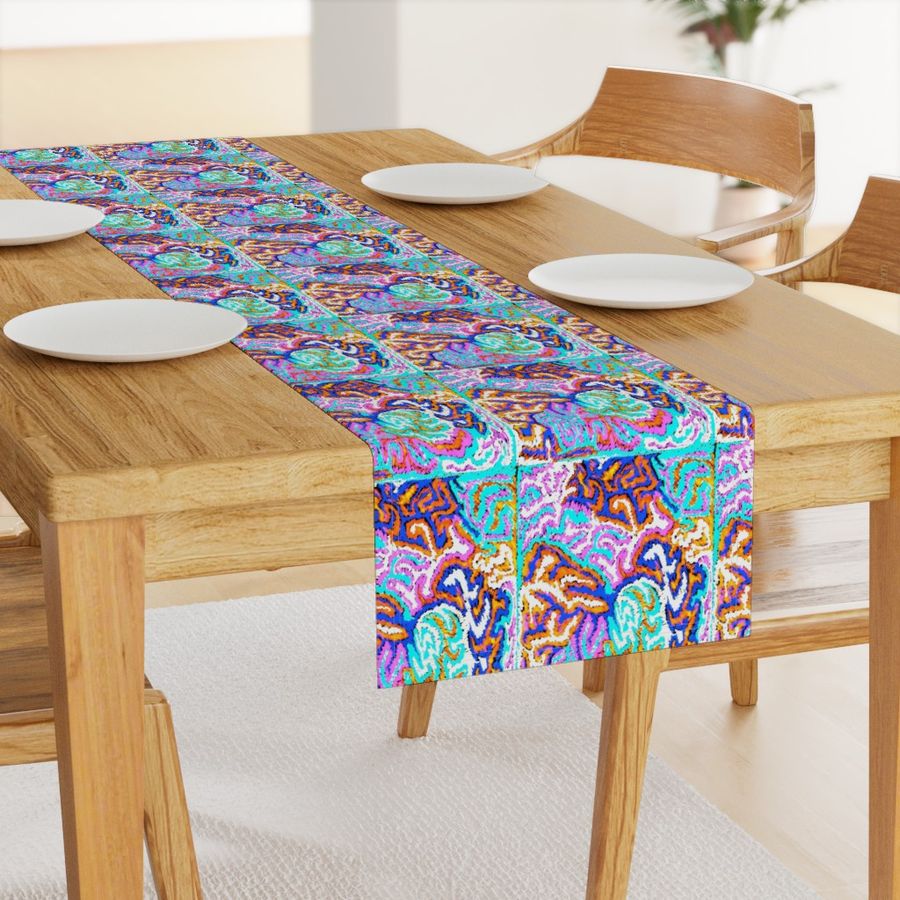 HOME_GOOD_TABLE_RUNNER