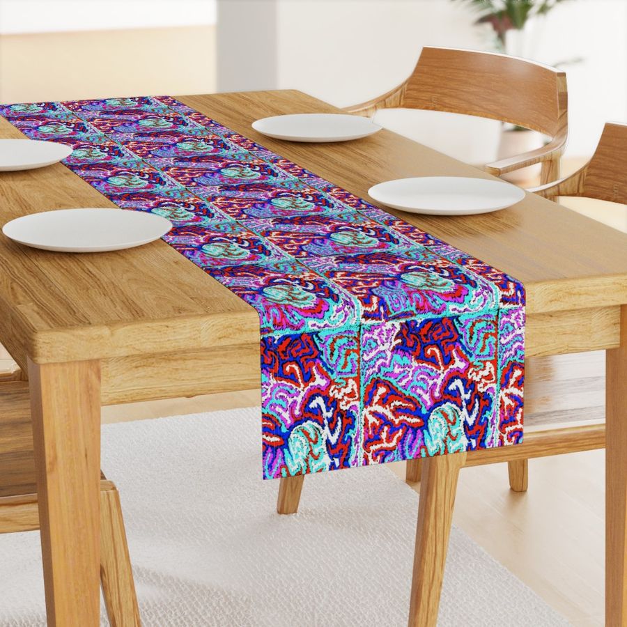 HOME_GOOD_TABLE_RUNNER