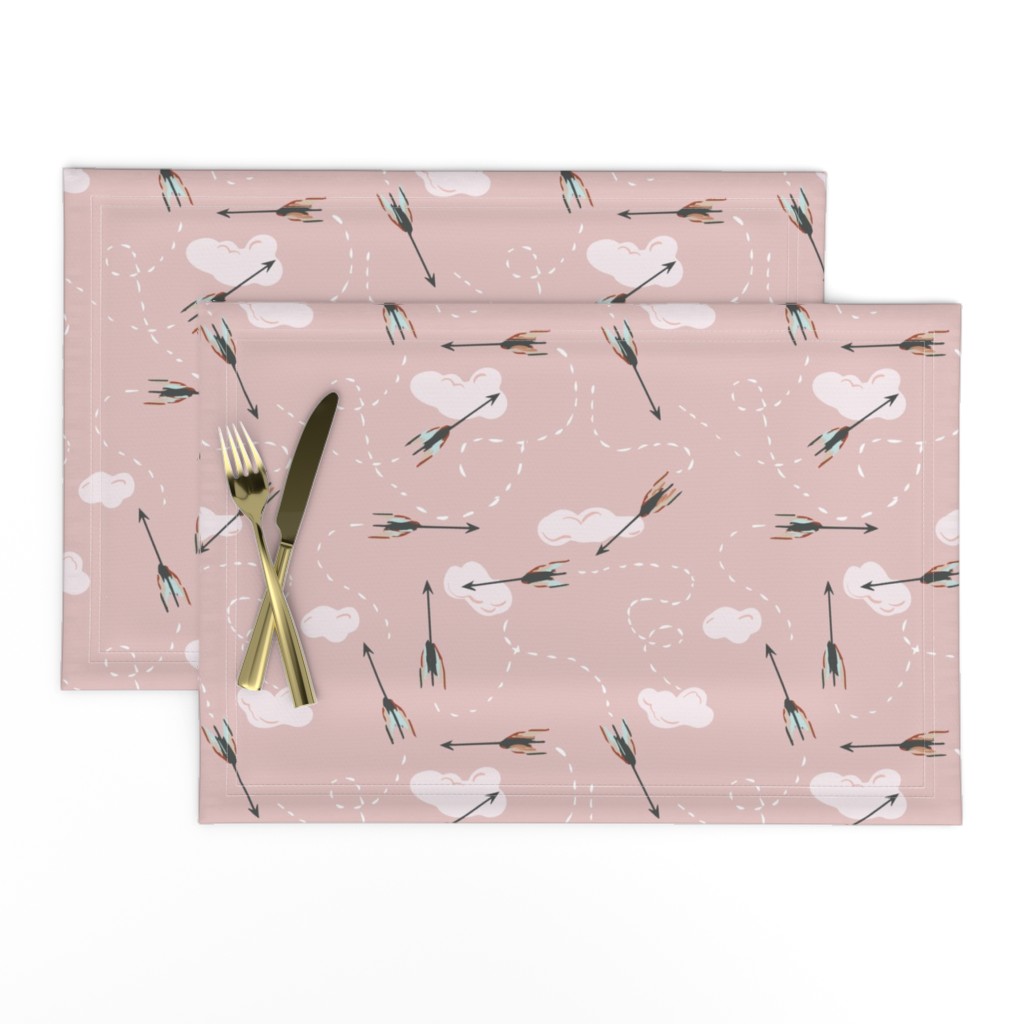 Arrow Flight (mushroom pink) MED 