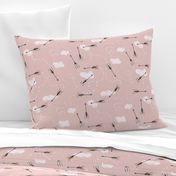 Arrow Flight (mushroom pink) MED 