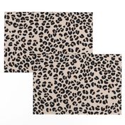 Freehand animal prints leopard print