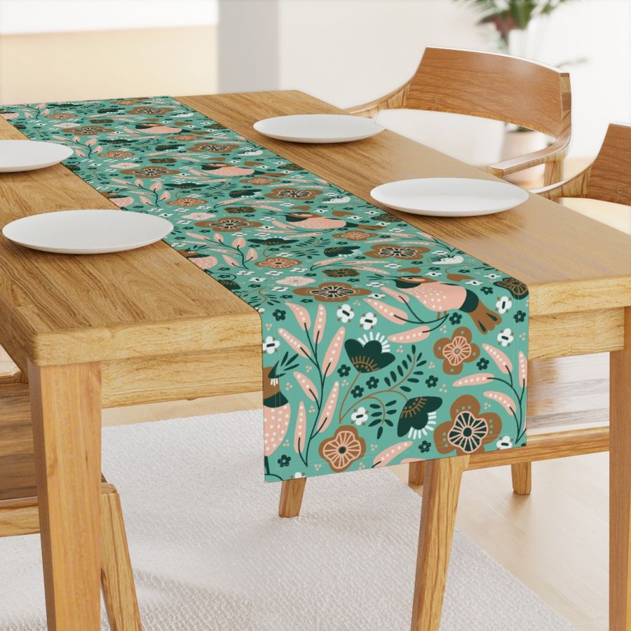 HOME_GOOD_TABLE_RUNNER